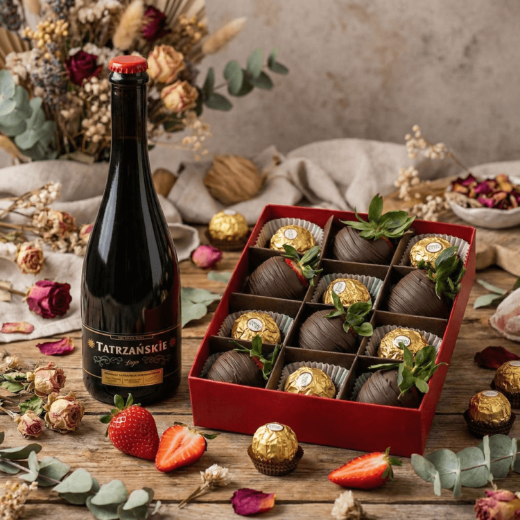 truskawki dark and gold z piwem.png